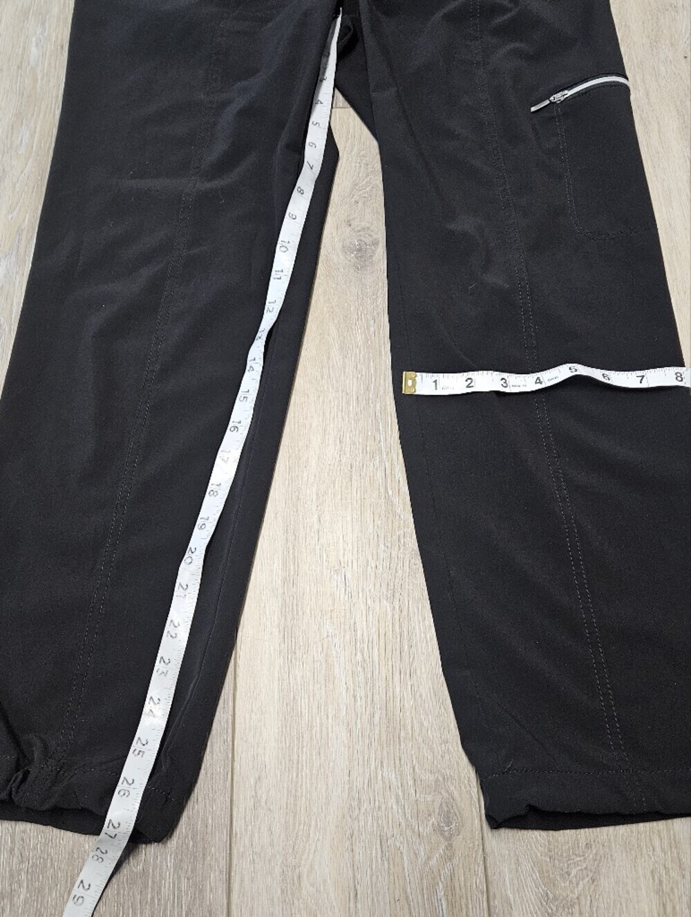 Chicos Zenergy Cropped Joggers Black Lightweight Athleisure Active Women Small 0 - Picture 4 of 8